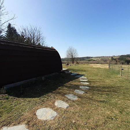 La Cabane De Tic Et Tac Hotel Tailles Exterior foto